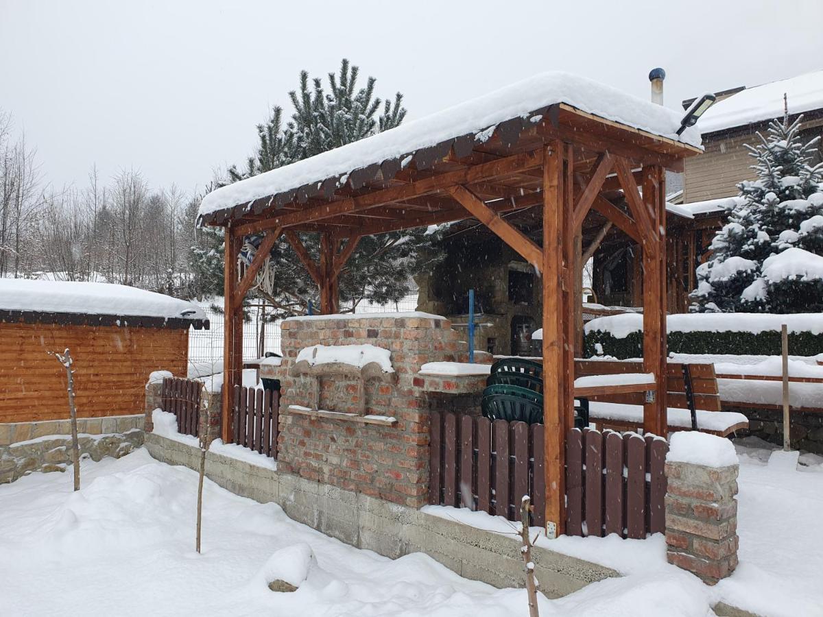 Rooms Poienita Slănic-Moldova Zewnętrze zdjęcie